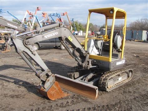 2012 volvo ecr28 mini excavator specs|VOLVO COMPACT EXCAVATORS ECR28, ECR38.